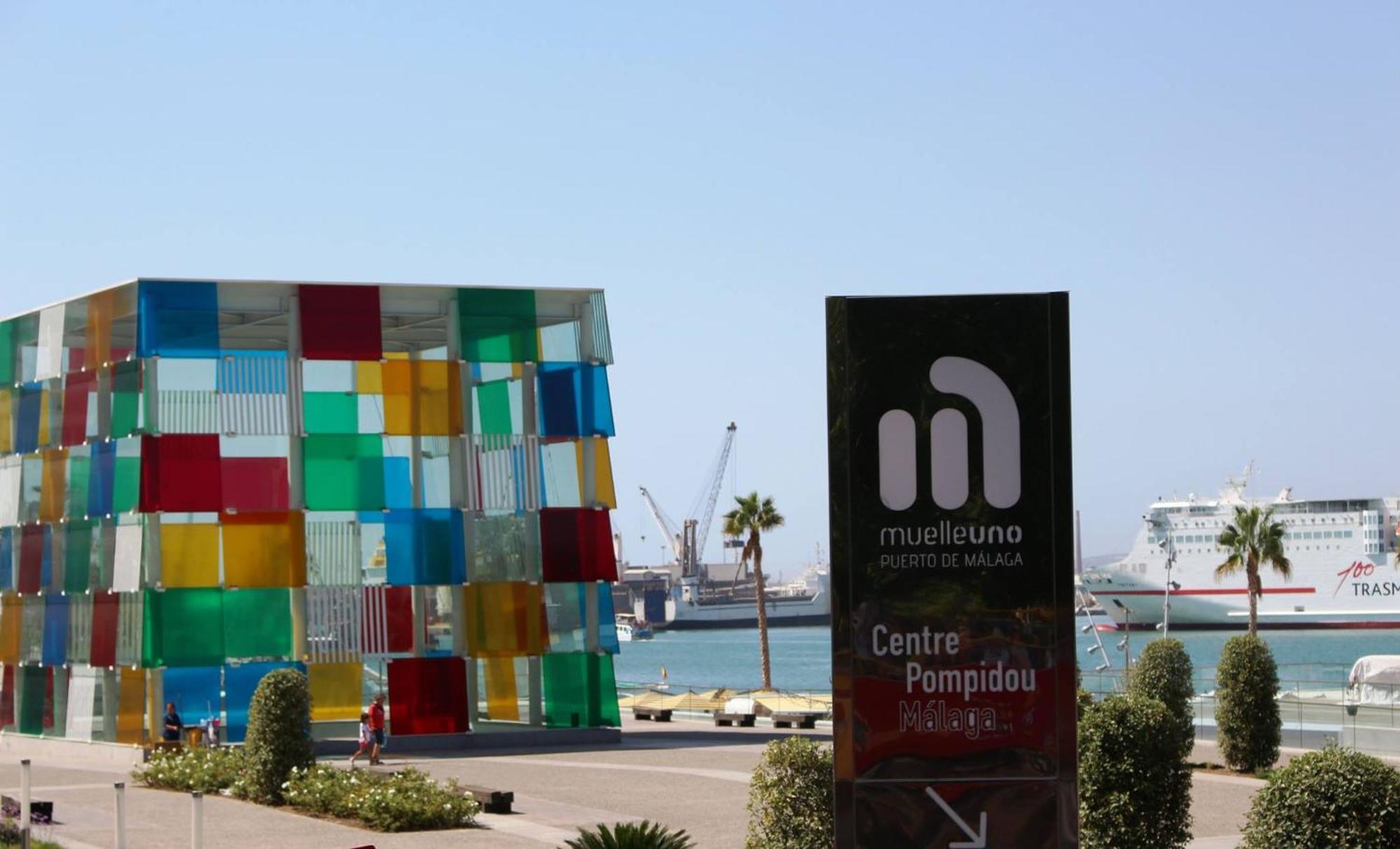 Apartamento Los Tres Soles Málaga Buitenkant foto