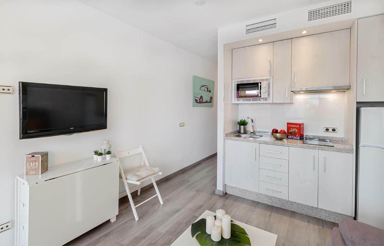 Apartamento Los Tres Soles Málaga Buitenkant foto