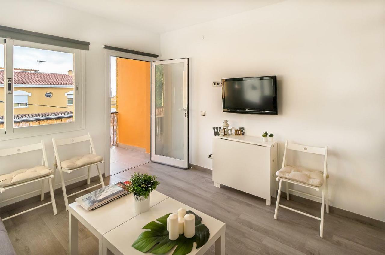 Apartamento Los Tres Soles Málaga Buitenkant foto
